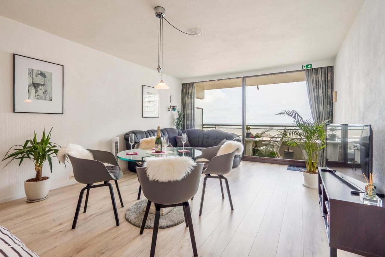Luxueuze Vakantiestudio Met Zeezicht En Terras In Oostende ภายนอก รูปภาพ